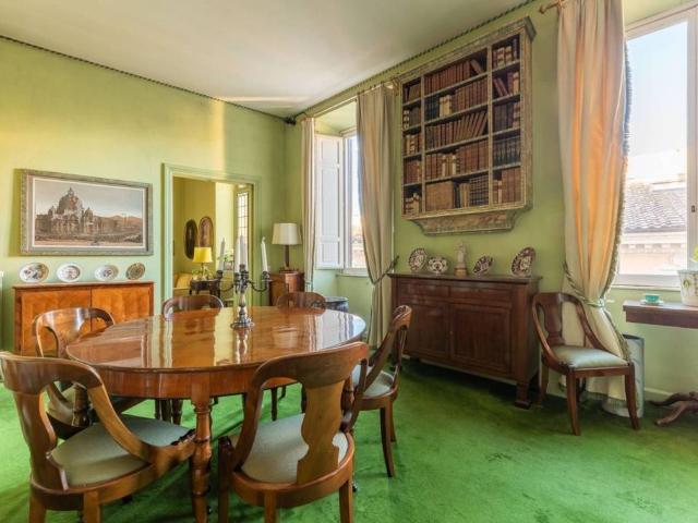 Appartamento di prestigio di 145 m² in vendita Roma, Italia