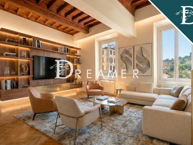 Appartamento di prestigio di 148 m² in vendita Lungarno Generale Diaz, 6, 50122, Firenze, Toscana