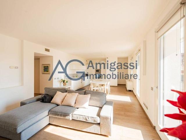 Appartamento di prestigio di 152 m² in vendita Via Zambonate, Bergamo, Lombardia