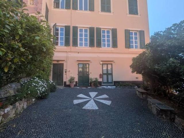 Appartamento di prestigio di 155 m² in vendita Via Capo di Santa Chiara, Genova, Liguria