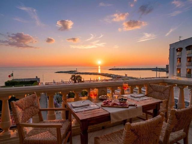 Appartamento di prestigio di 165 m² in vendita San Vincenzo, Italia