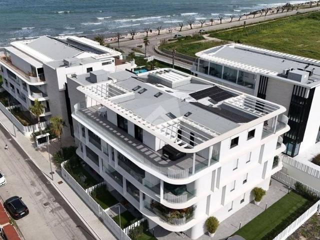 Appartamento di prestigio di 180 m² in vendita Via Marco Aurelio, 1, Roseto degli Abruzzi, Teramo, Abruzzo