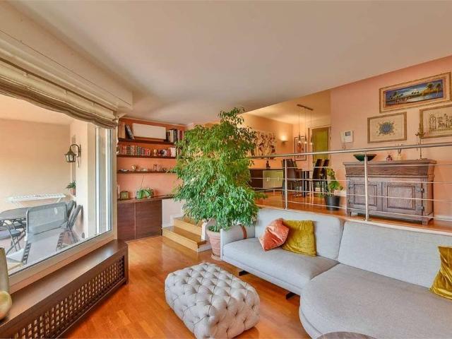 Appartamento di prestigio di 180 m² in vendita VIA NULLI, 9, Como, Lombardia