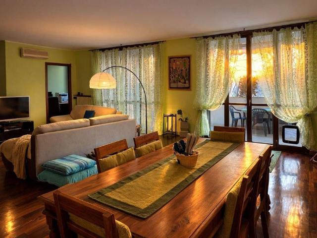 Appartamento di prestigio di 184 m² in vendita Via Roggia Arzona, 1, Cernusco sul Naviglio, Milano, Lombardia
