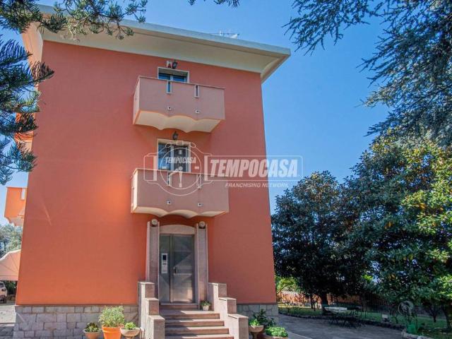 Casa di 1000 mq in vendita Via Ghirardelli Pescetto, Genova, Liguria