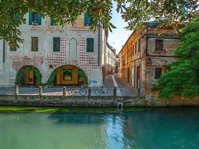 Appartamento di prestigio di 100 m² in vendita Via San Francesco, 3, Treviso, Veneto