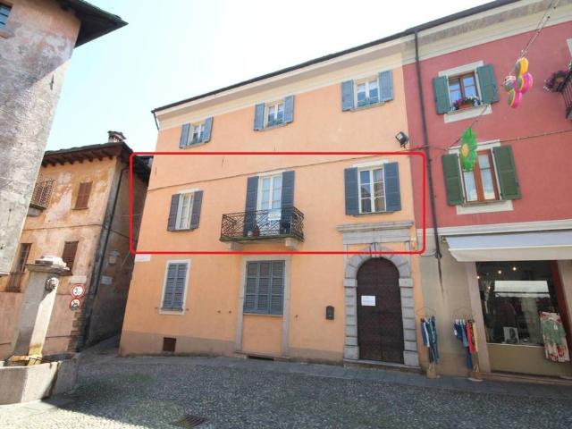 Appartamento di prestigio di 110 m² in vendita Via Umberto I°, 1, Cannobio, Verbano Cusio Ossola, Piemonte