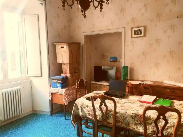 Appartamento di prestigio di 121 m² in vendita Via Urbana, 129, Roma, Lazio