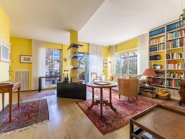 Prestigioso appartamento di 145 m² in vendita Via Girolamo Dandini, Roma, Lazio