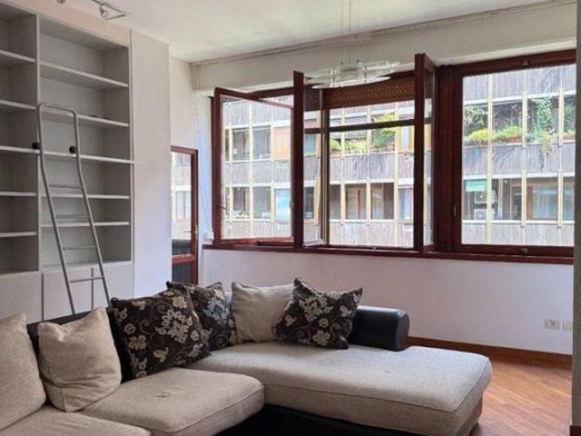 Appartamento di prestigio di 125 m² in vendita Via Fabio Filzi, 8, Milano, Lombardia