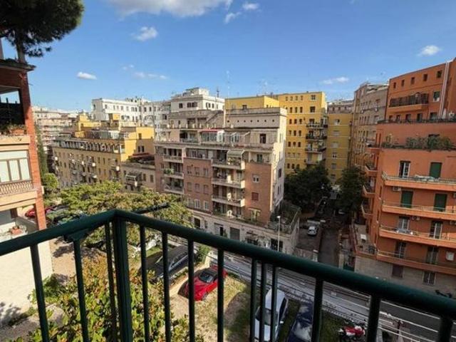 Appartamento di prestigio di 136 m² in vendita Via Bradano, Roma, Lazio