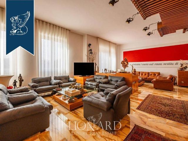 Appartamento di prestigio di 260 m² in vendita Milano, Italia