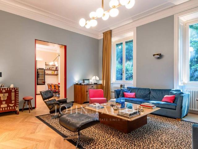 Appartamento di prestigio di 280 m² in vendita Milano, Lombardia