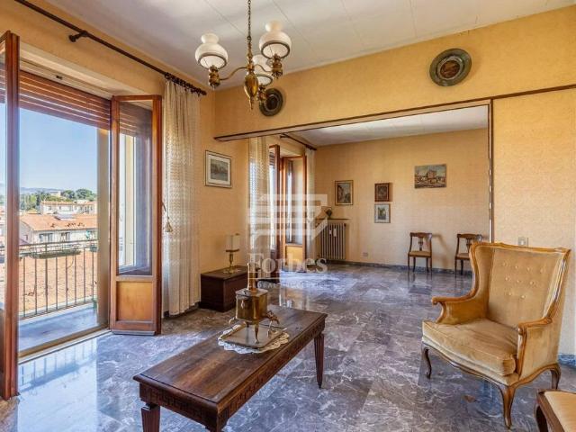 Appartamento di prestigio di 210 m² in vendita Firenze, Italia