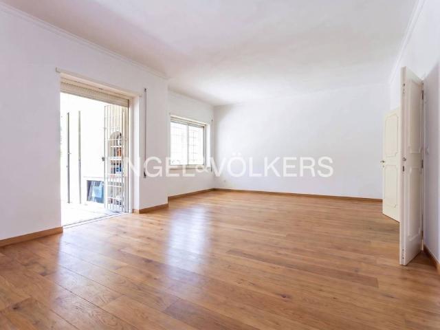 Appartamento di prestigio di 228 m² in vendita Via Ferdinando Liuzzi, Roma, Lazio