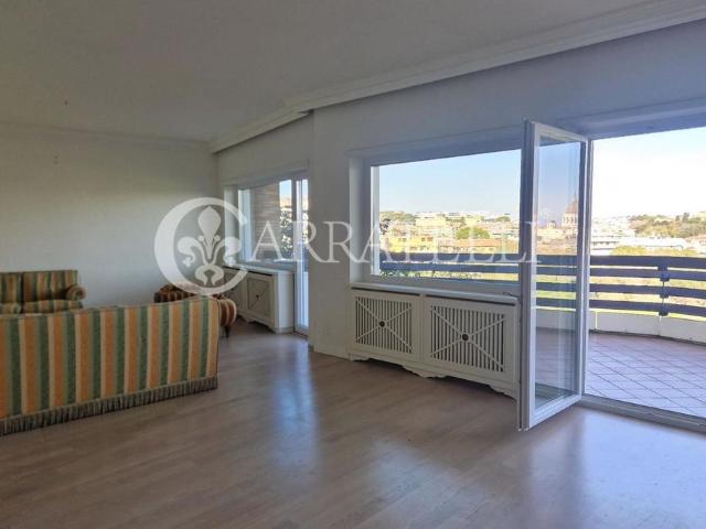 Appartamento di prestigio di 300 m² in vendita Roma, Lazio