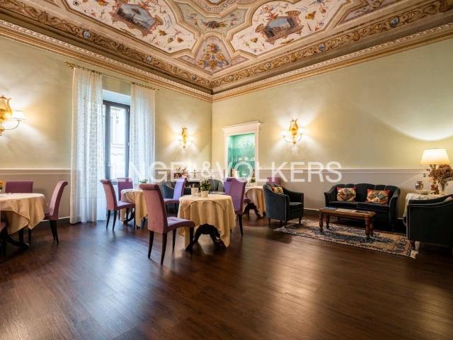 Appartamento di prestigio di 400 m² in vendita Via Alfonso La Marmora, Firenze, Toscana