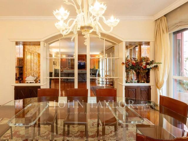 Prestigioso appartamento di 430 m² in vendita Milano, Lombardia