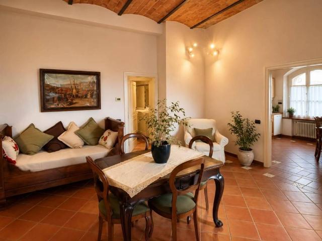 Appartamento di prestigio di 73 m² in affitto Siena, Italia