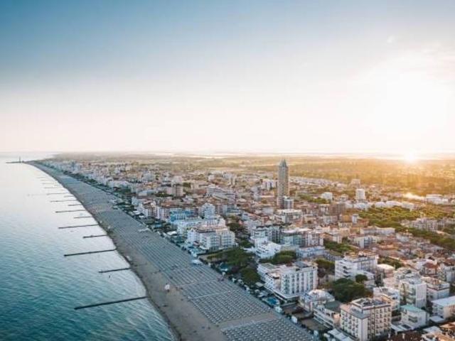 Appartamento di prestigio di 880 m² in vendita Piazza Brescia, Jesolo, Veneto
