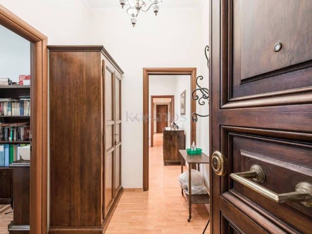 Appartamento di prestigio di 94 m² in vendita Via Belisario, Roma, Lazio