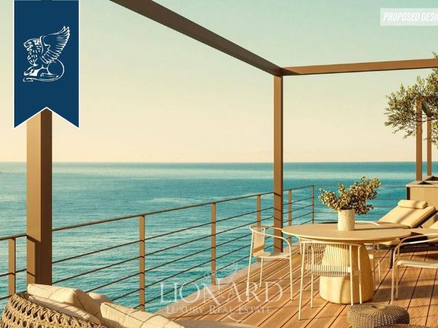 Appartamento di prestigio in vendita Celle Ligure, Italia