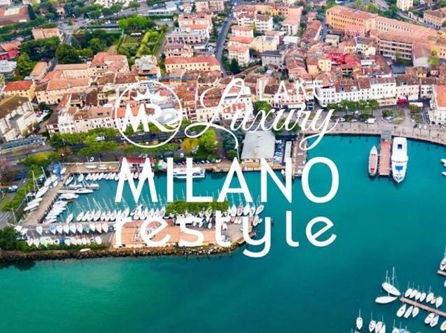 Appartamento di lusso di 400 m² in vendita Sirmione, Italia