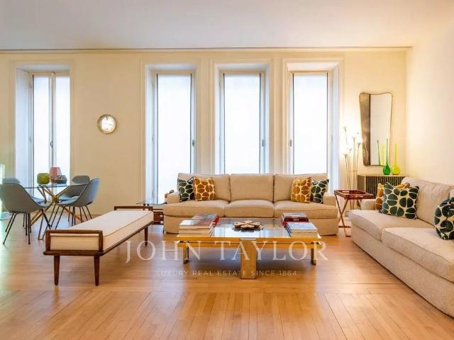 Appartamento di prestigio in vendita Milano, Lombardia