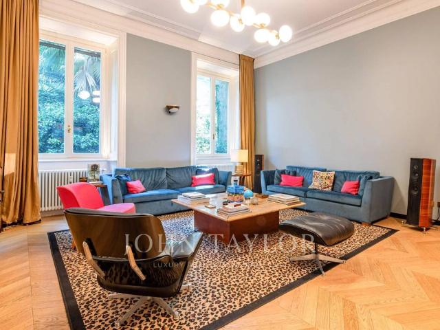 Appartamento di prestigio di 280 m² in vendita Milano, Lombardia