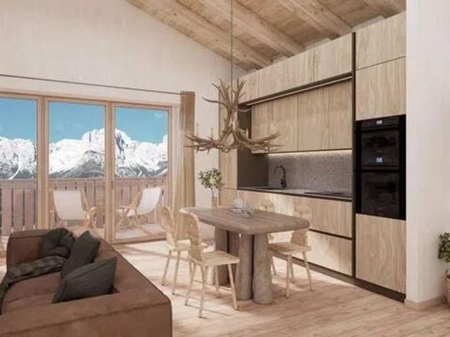 Appartamento di prestigio in vendita Urb. Tabia Regina Delle Alpi Comelico Superiore, Comèlico Superiore, Belluno, Veneto