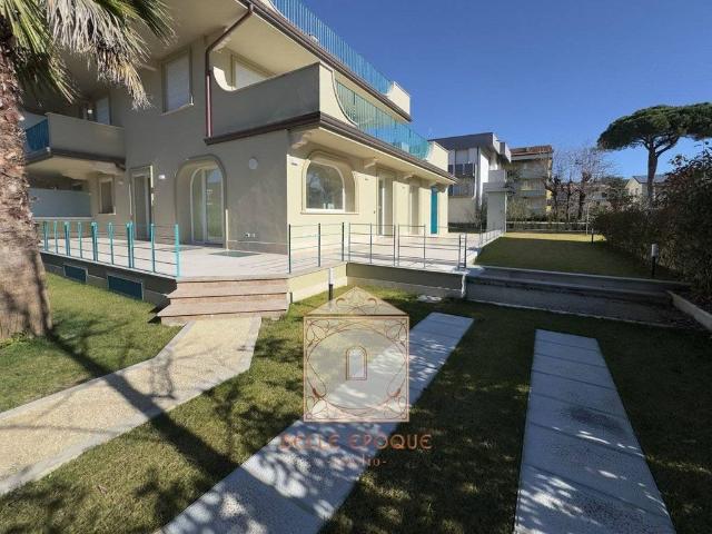 Appartamento di prestigio in vendita Via Novara, 5, Viareggio, Toscana