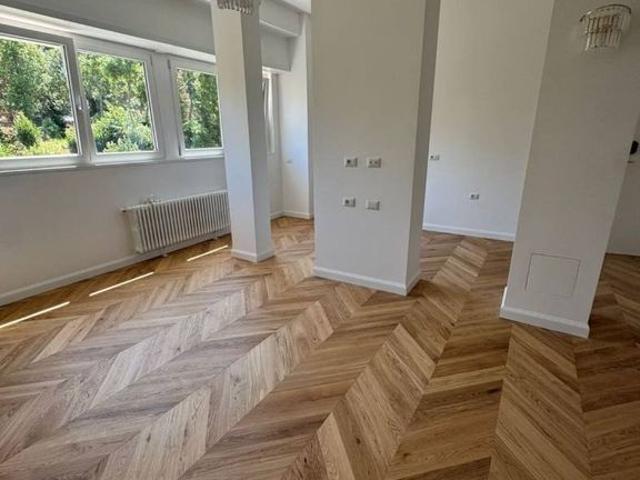 Appartamento di prestigio in vendita Via Cesare Majoli, Roma, Lazio