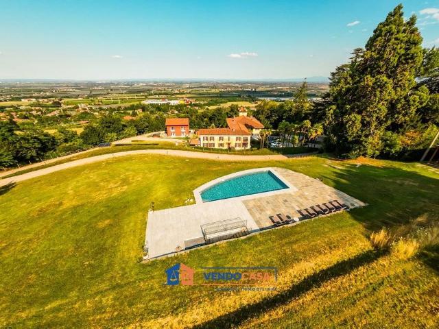 Appartamento di prestigio in vendita Via Creusa, 53, Saluzzo, Cuneo, Piemonte