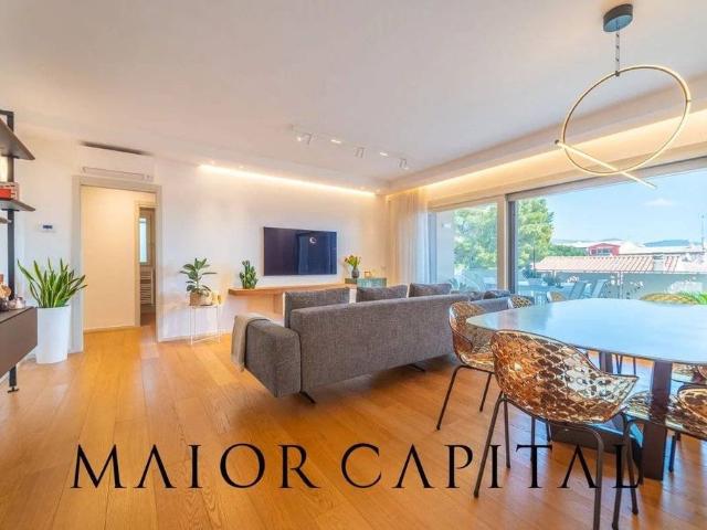 Appartamento di prestigio in vendita Via della Stampa, Olbia, Sassari, Sardegna