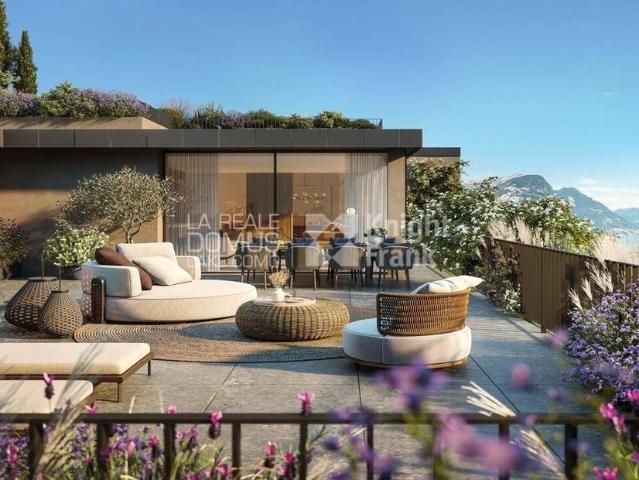 Appartamento di prestigio in vendita Via Edoardo Bonardi, Como, Lombardia