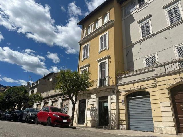 Appartamento di prestigio in vendita Via Giuseppe Sacconi, Ascoli Piceno, Marche