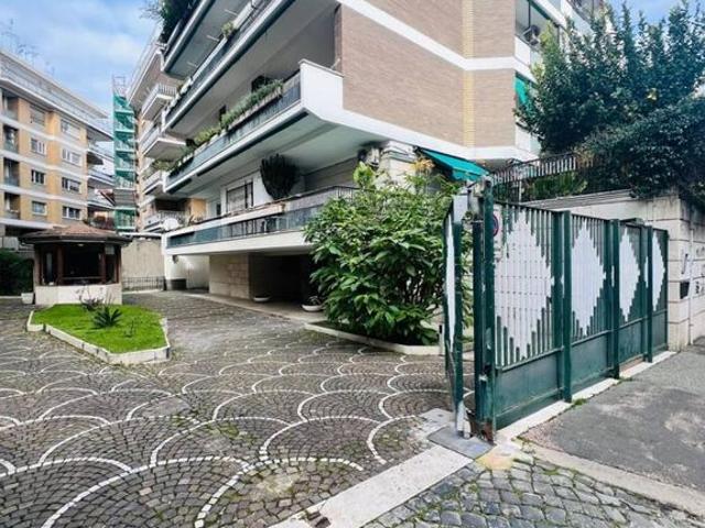 Appartamento di prestigio in vendita Via Pompeo Neri, 21, Roma, Lazio