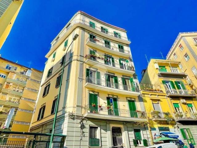 Appartamento di prestigio in vendita Via Raffaele Morghen, 61, Napoli, Campania