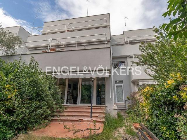 Appartamento di prestigio in vendita Via Romolo Gigliozzi, Roma, Lazio