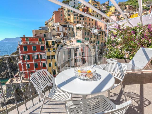 Appartamento di prestigio in vendita Via San Giacomo, Riomaggiore, La Spezia, Liguria