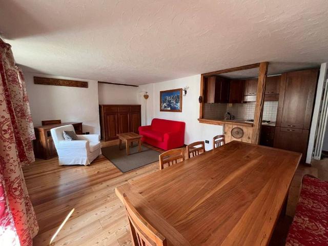 Appartamento di prestigio in vendita Via Santa Barbara, 8, Courmayeur, Valle d’Aosta
