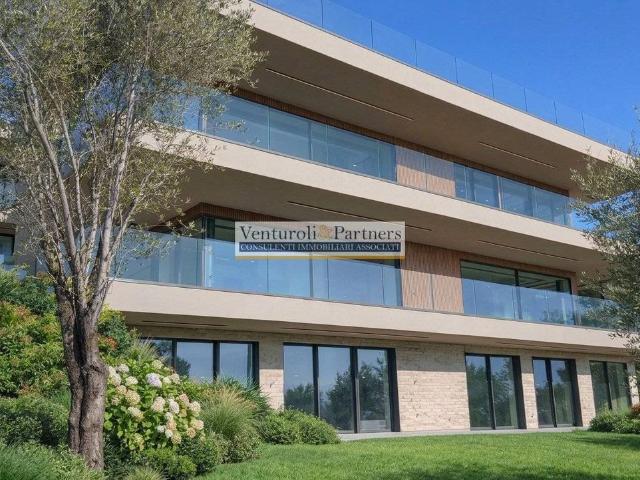 Appartamento di prestigio in vendita Via Sant'Ambrogio, Toscolano Maderno, Lombardia
