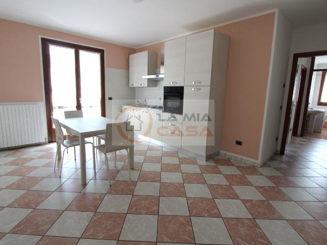 Appartamento due camere e taverna arredato
