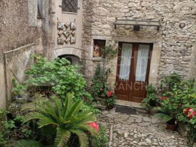 Appartamento Erice. Rif.: G272VRG