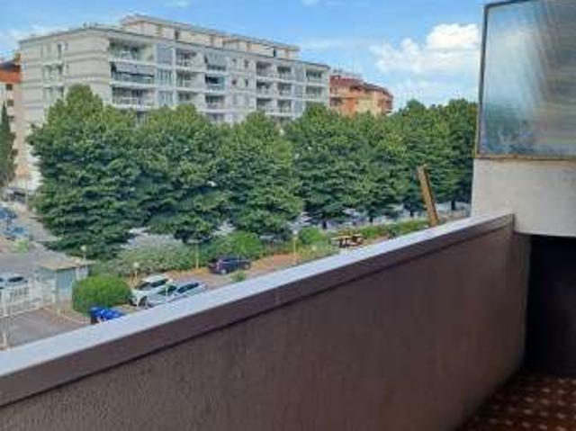 Appartamento Eur, laurentino, checchignola, montagnola, fonte meravigliosa