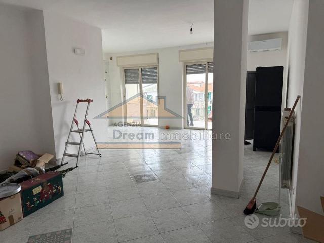 Appartamento in condominio Via Signorelli