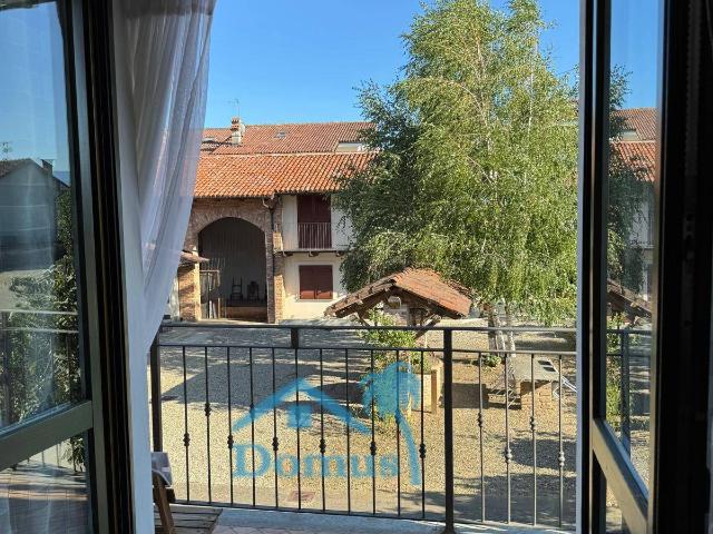 Appartamento in corte in affitto a Piscina