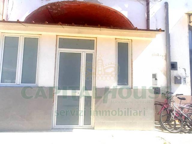 Appartamento in corte in Affitto a San Tammaro