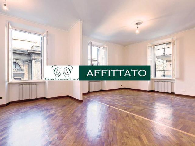 Appartamento in Affitto Trastevere: Grande Rappresentanza e Balconata