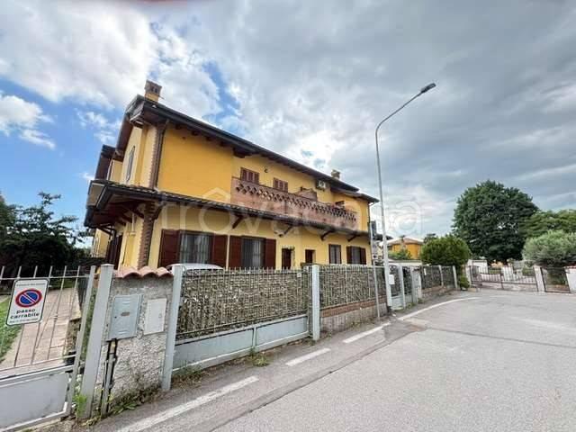 Appartamento in affitto a Mulazzano via a. Negri, 28, arredato, box, terrazzo TrovaCasa